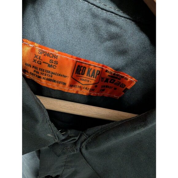 Nascar Technical Institute Embroidered Gray Work Shirt XL Button-Up Short Sleeve - Picture 3 of 6